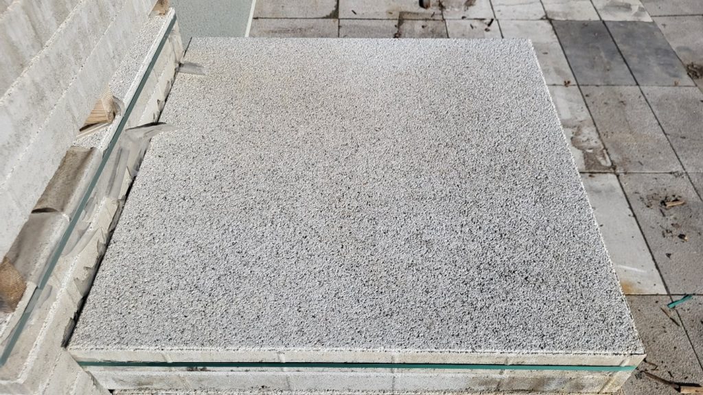 Tlakovec Dekor 100x100x8cm linija Prestige